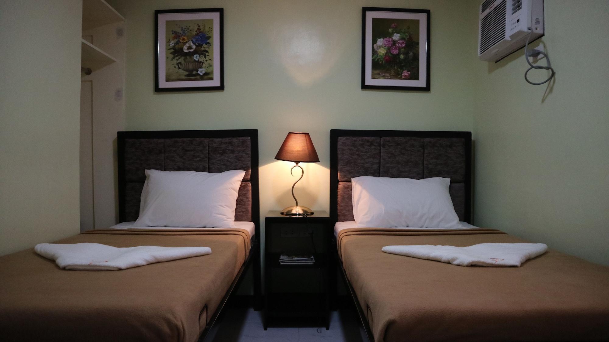 Doniti Suites And Events Place Mandaluyong Exterior photo